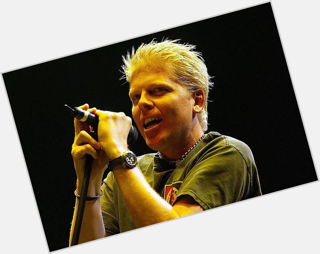 Happy birthday to Offspring frontman Dexter Holland. He turns 53 today! 
