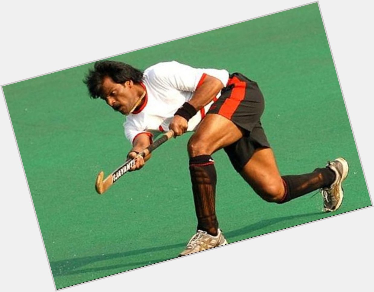The man who deserves Bharat Ratna for for making India great in Hockey.
Happy Birthday Dhanraj Pillay 