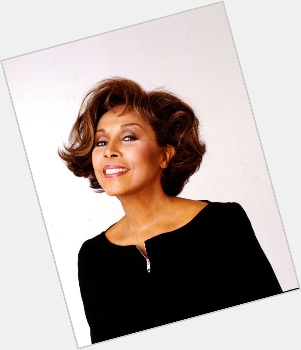 Her style. Her talent. Her elegance. Her divine beauty. 

Happy birthday to the legendary Diahann Carroll ! 