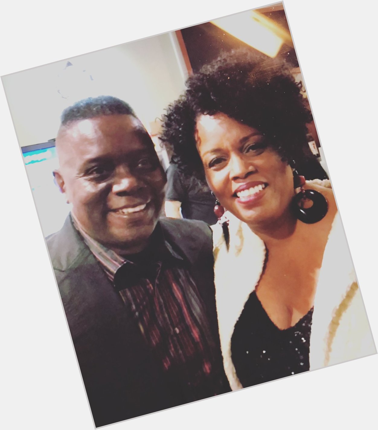 A Very Happy Birthday to my Hometown songstress, the Great Dianne Reeves ...Have a Wonderful one...  P.B. 