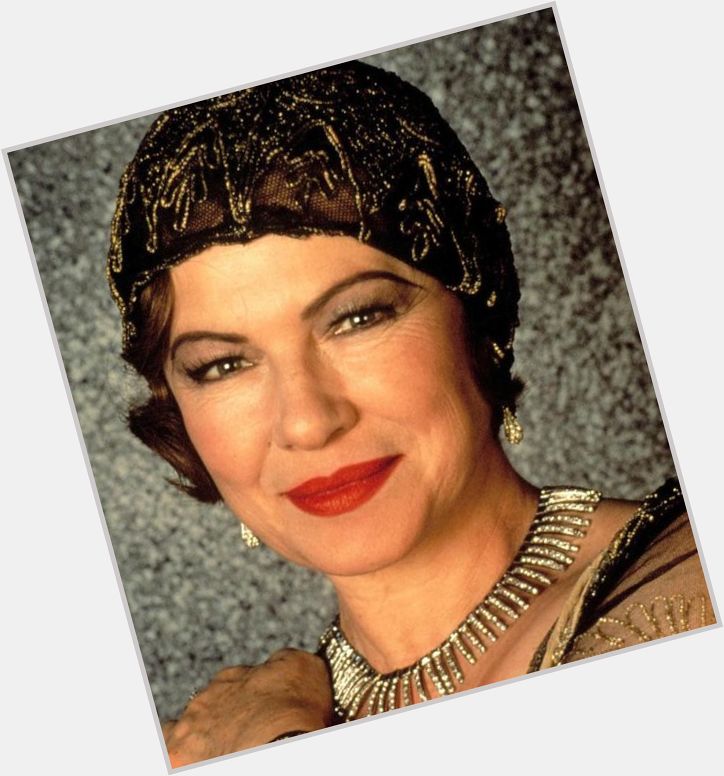 Happy Birthday to actress Dianne Wiest born today in 1948. 