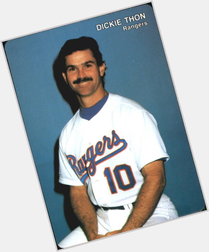 Happy birthday to former shortstop Dickie Thon. 