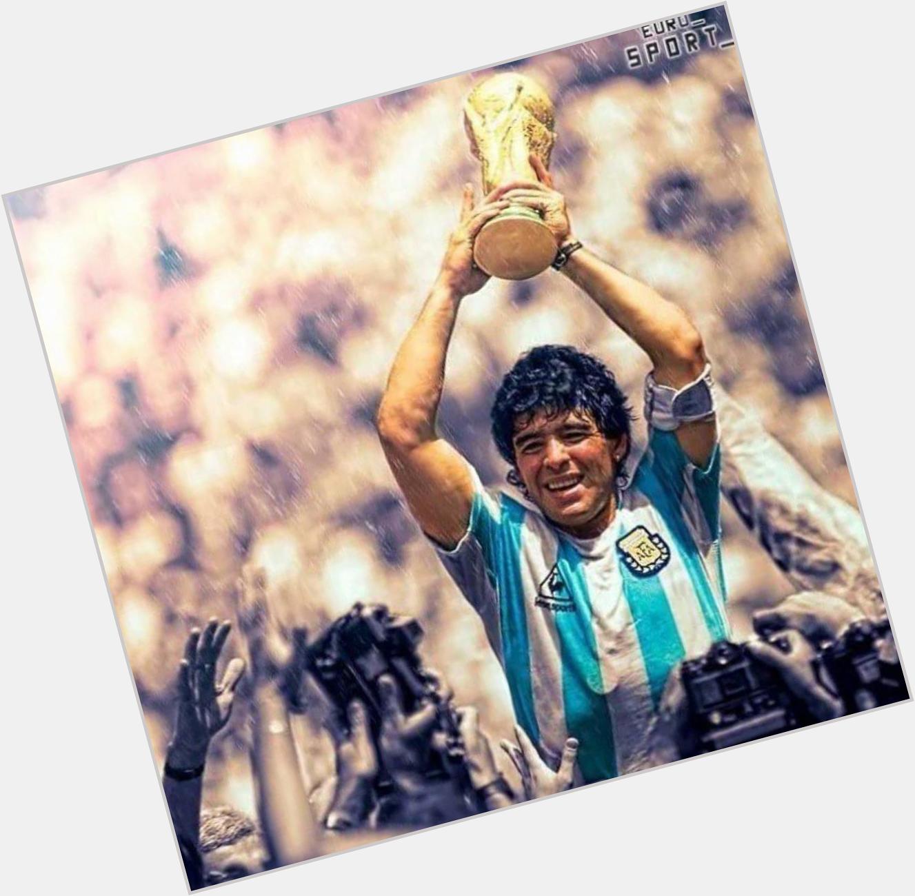 Happy birthday to the greatest of all time, D10S un ídolo Diego Armando Maradona el Pibe de Oro, te quiero Diego 