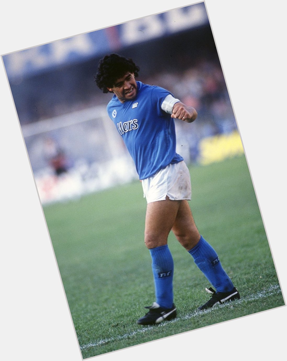 Happy 60th birthday to the greatest of all time,  Diego Armando Maradona! 
