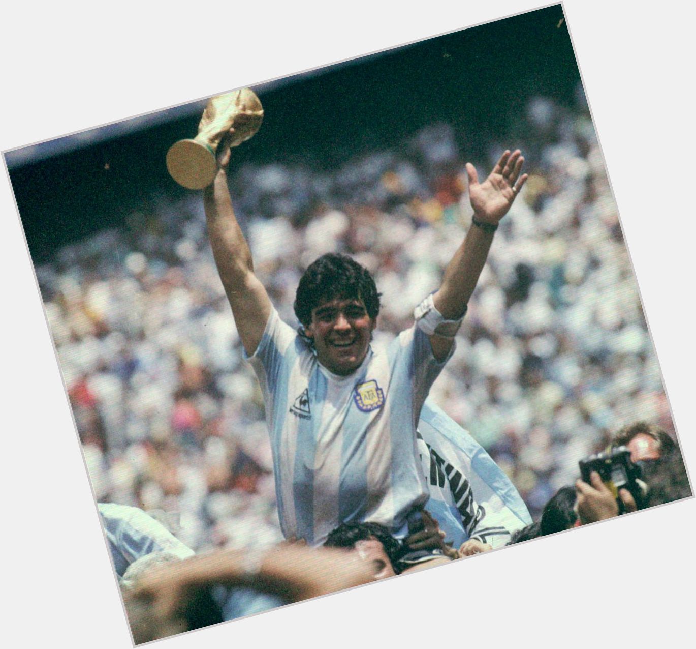 No caption needed for such player.
Happy Birthday Legend. 

Diego Armando Maradona ladies and gentlemen.    