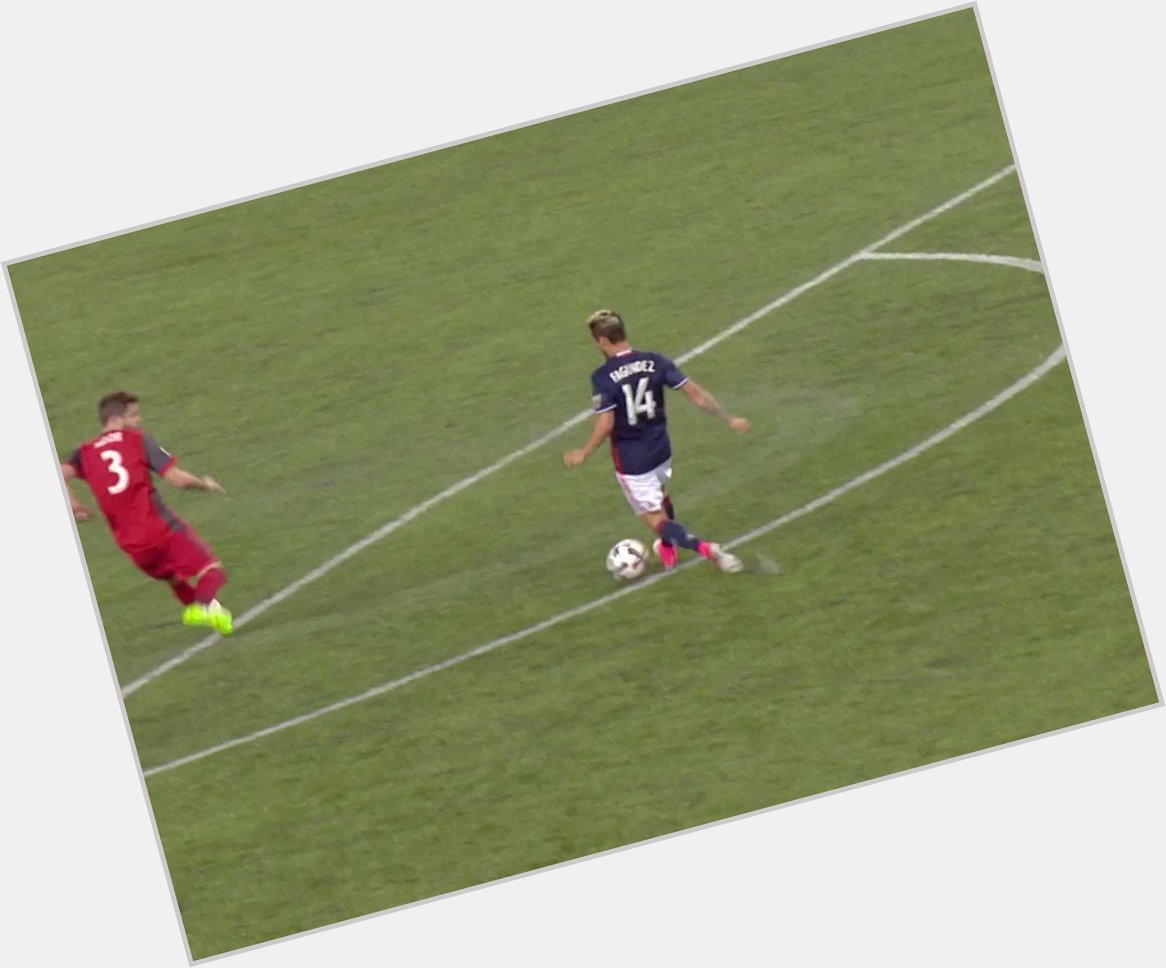 Happy 24th birthday, Diego Fagundez!

Enjoy his 24 best plays in MLS. 