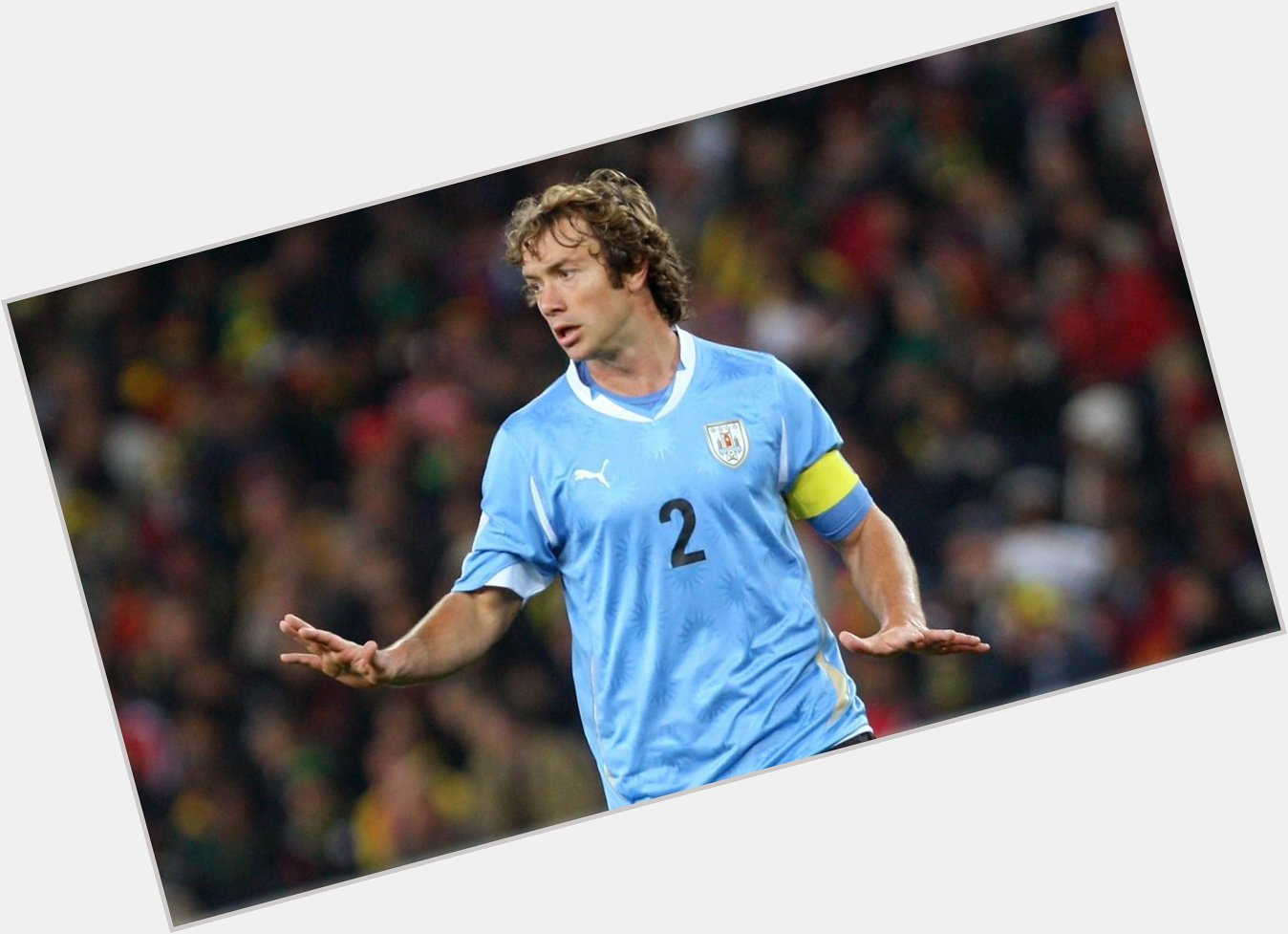 Happy 37th birthday to a true leader and a fantastic Uruguay captain.

Thank you for everything, Diego Lugano! 