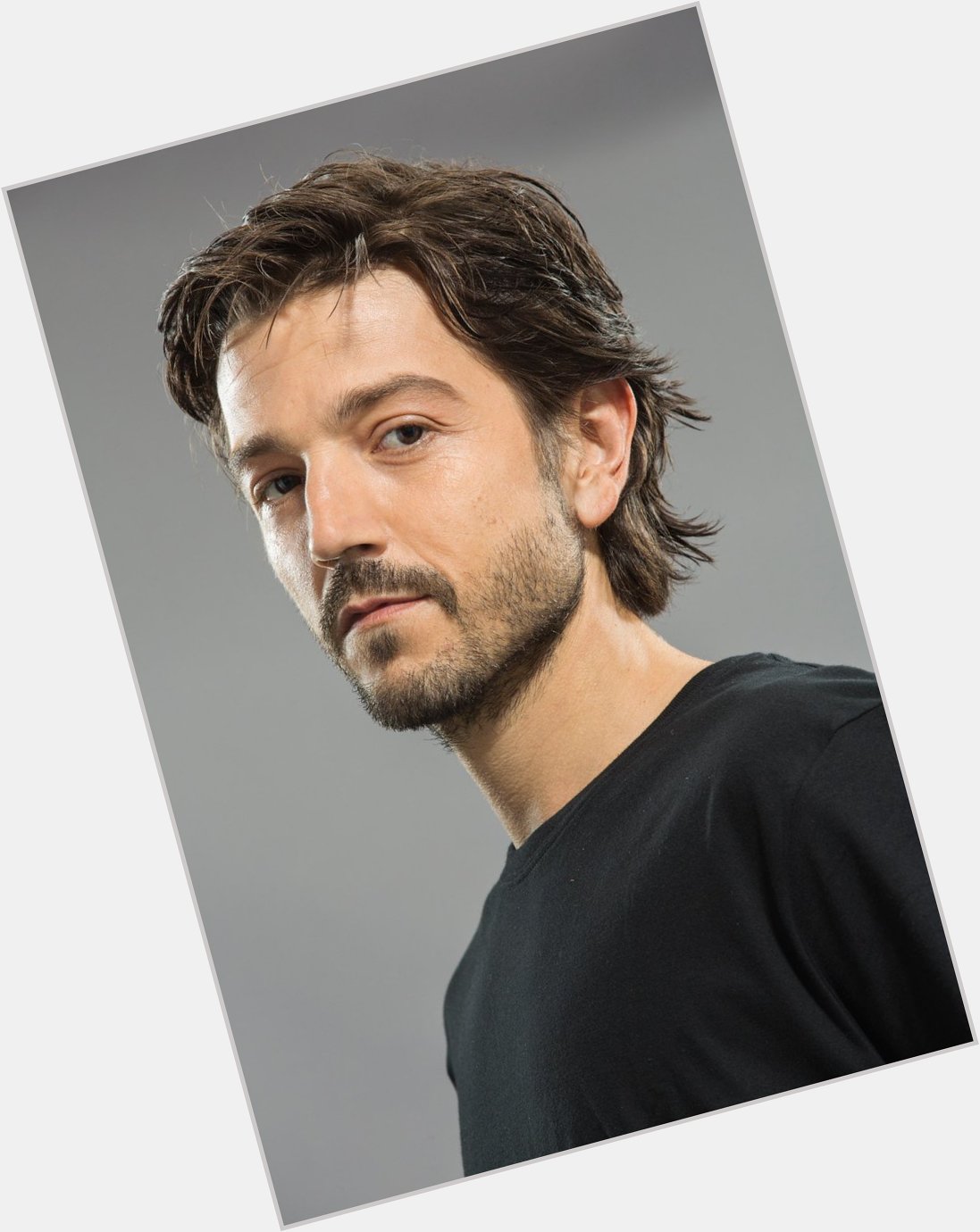 Happy birthday to Diego Luna ( What s your favourite Cassian Andor moment? 