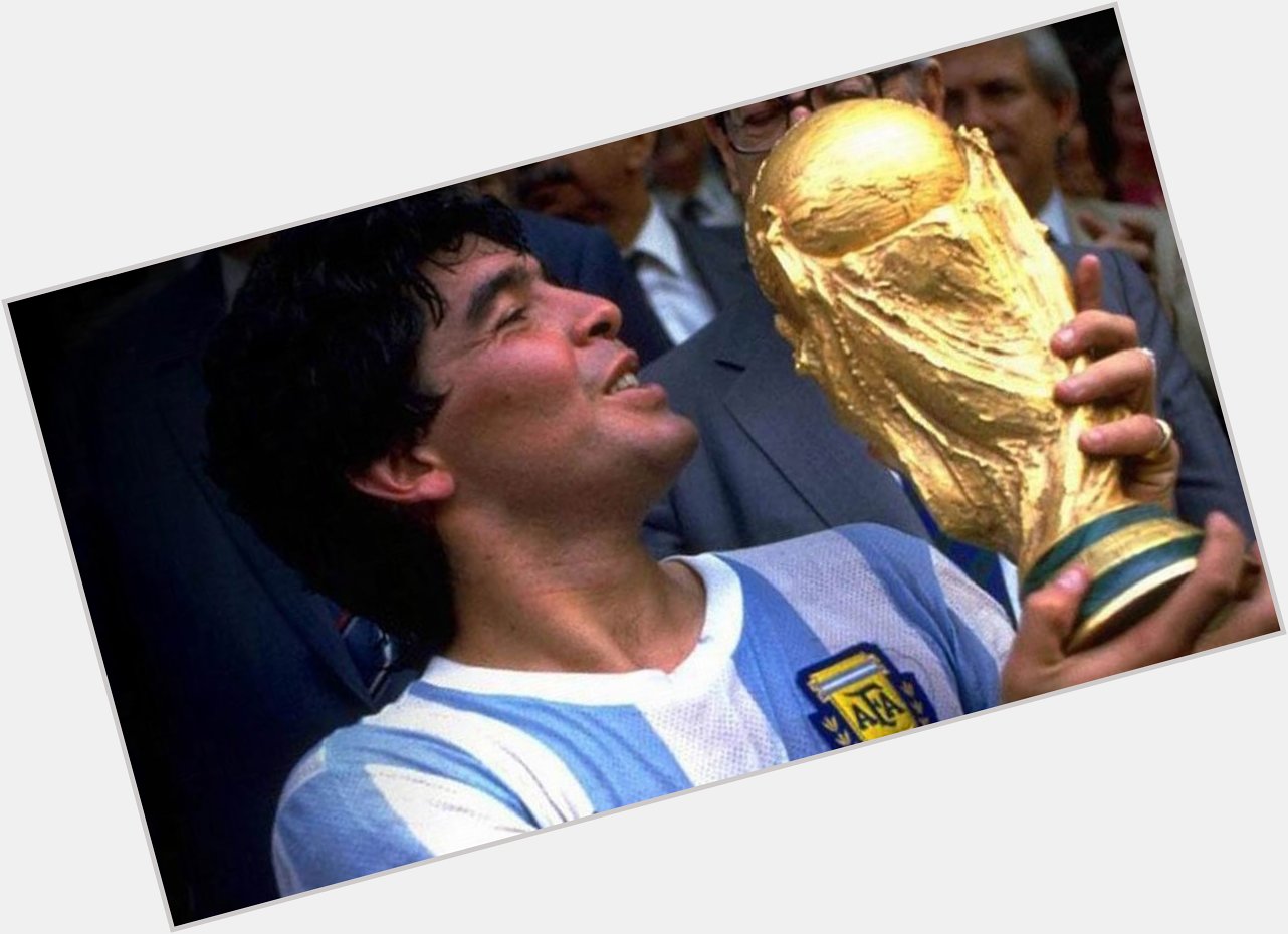 Happy 55th birthday to easily the best footballer of the \80s - Diego Maradona. 