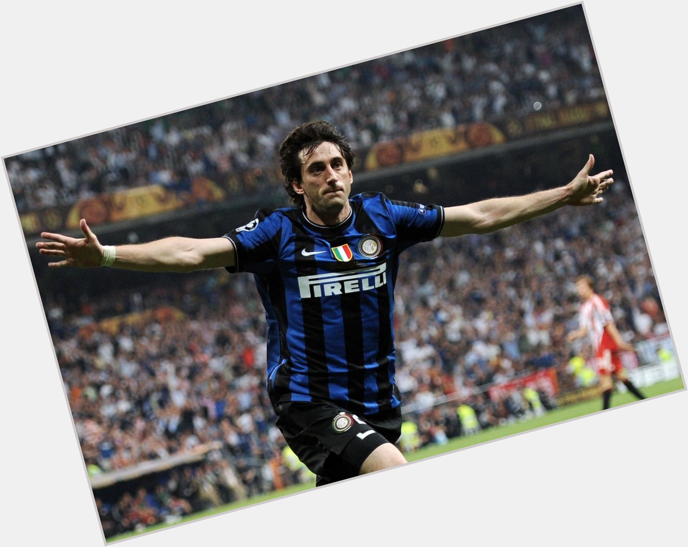 A happy birthday to 2010  winner Diego Milito who turns 3  8  today! 