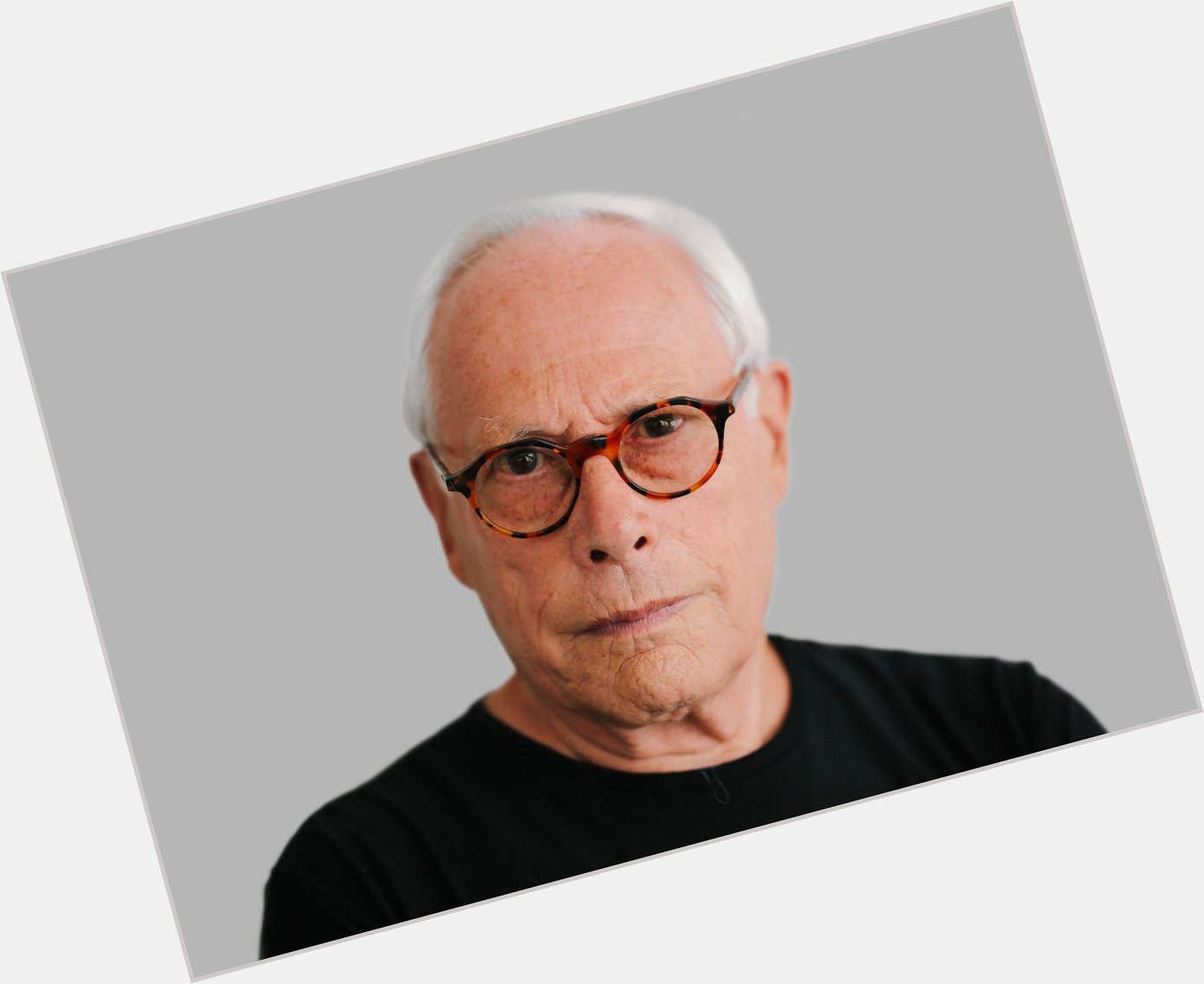 Wishing a very happy birthday to one of our most loved designers, Dieter Rams, who turns 85 today. All the best! 