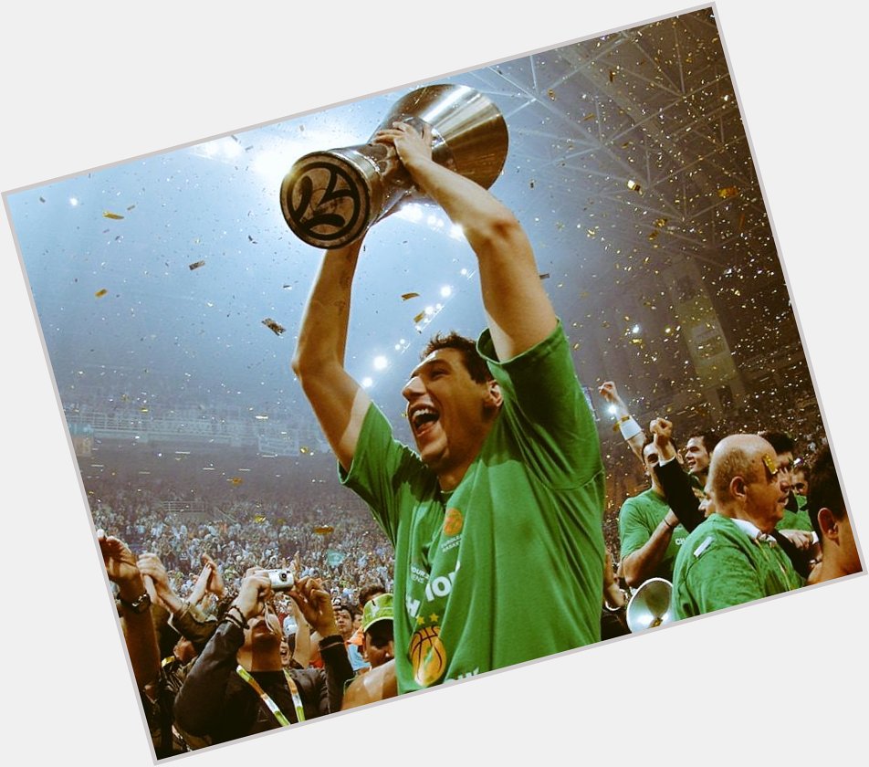  Legend Dimitris Diamantidis turns 37 today. Happy Bday!!
Watch his documentary  