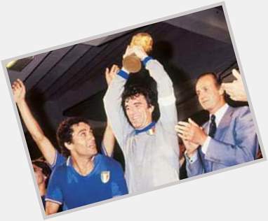 Happy 73rd Birthday to ex-Udinese , Mantova , Napoli , Juventus & Italy footballer goalkeeper Dino Zoff 