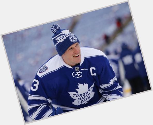 Happy 32nd birthday to former Leafs Captain, Dion :) 