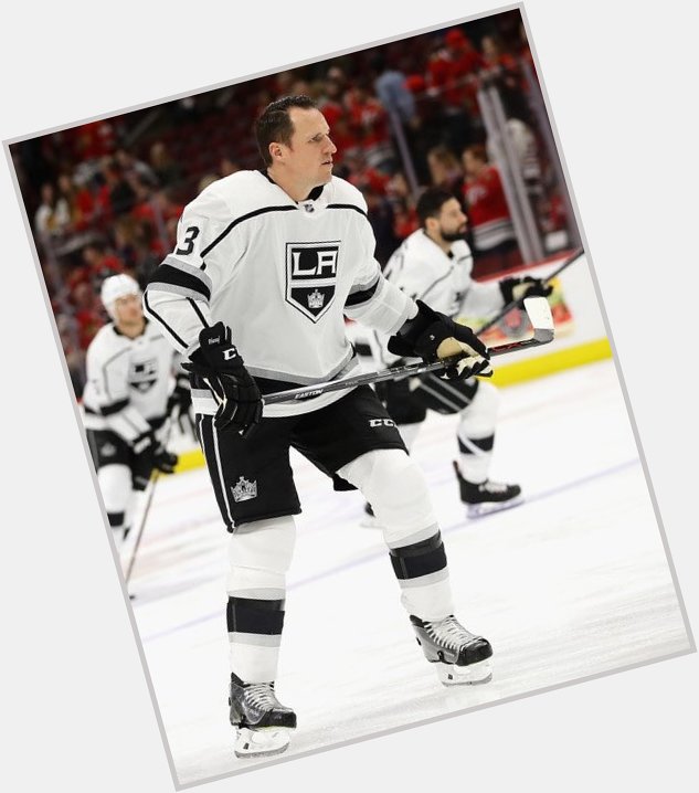 Happy birthday to former defenseman Dion Phaneuf, who was born on April 10, 1985.  