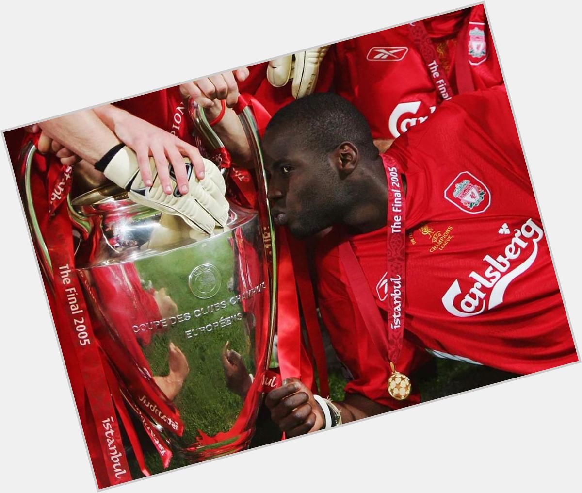 Happy 37th birthday to Djimi Traoré. A man with more CL winners\ medals than Zlatan Ibrahimovic. 