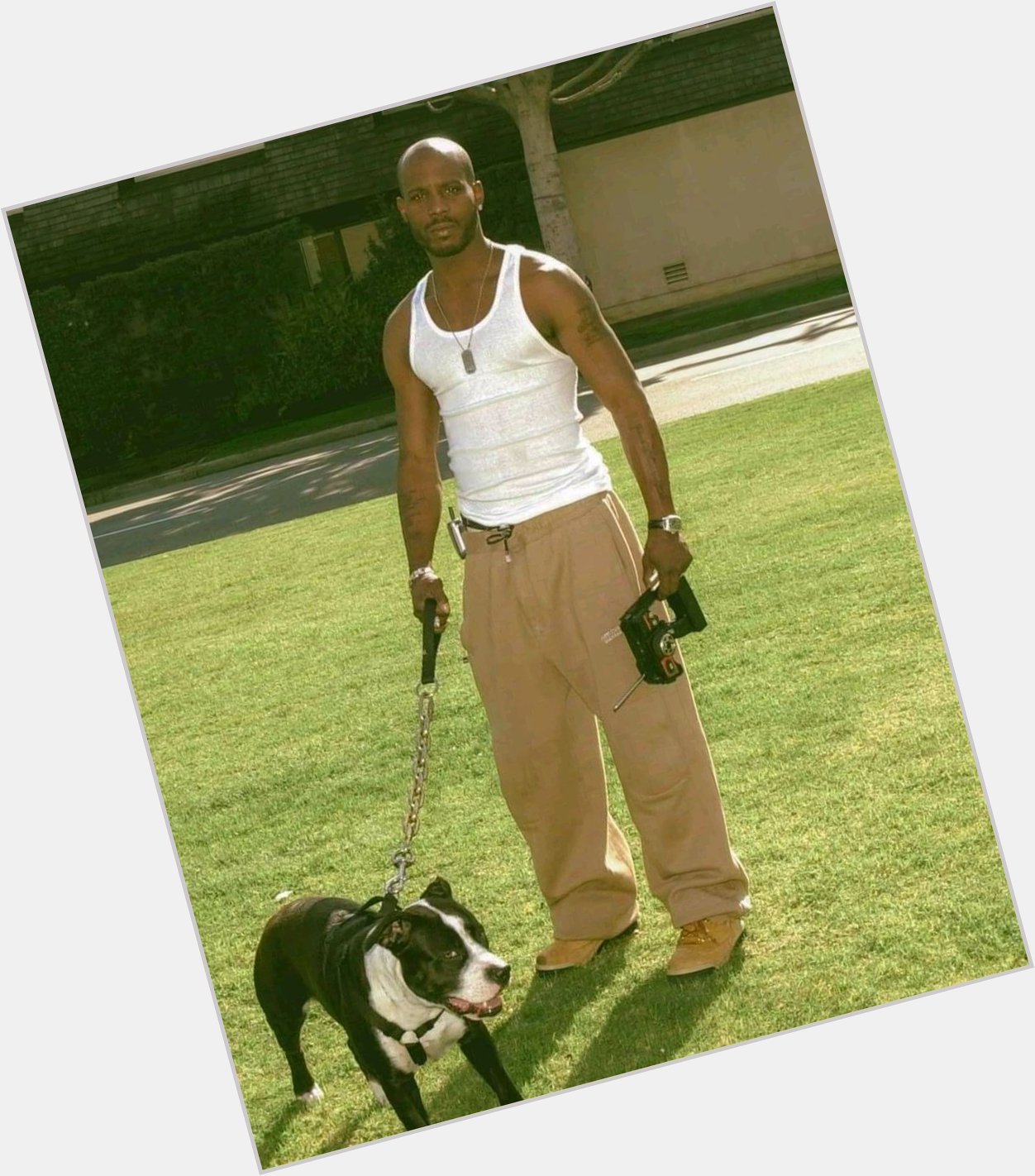 He would be 53 years today, happy heavenly birthday DMX ,,, 