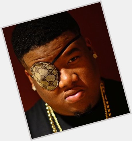Happy birthday DOE B! Check out mixt ribute at 12n on 97.9 Jamz!  
