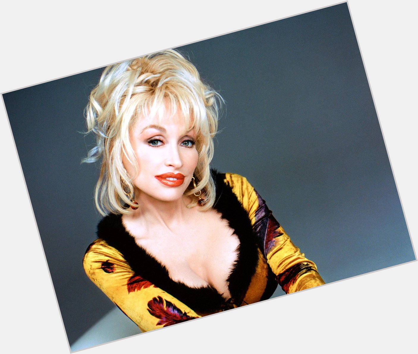 HAPPY BIRTHDAY DOLLY PARTON - 19. January 1946.  Sevierville, Tennessee, USA 