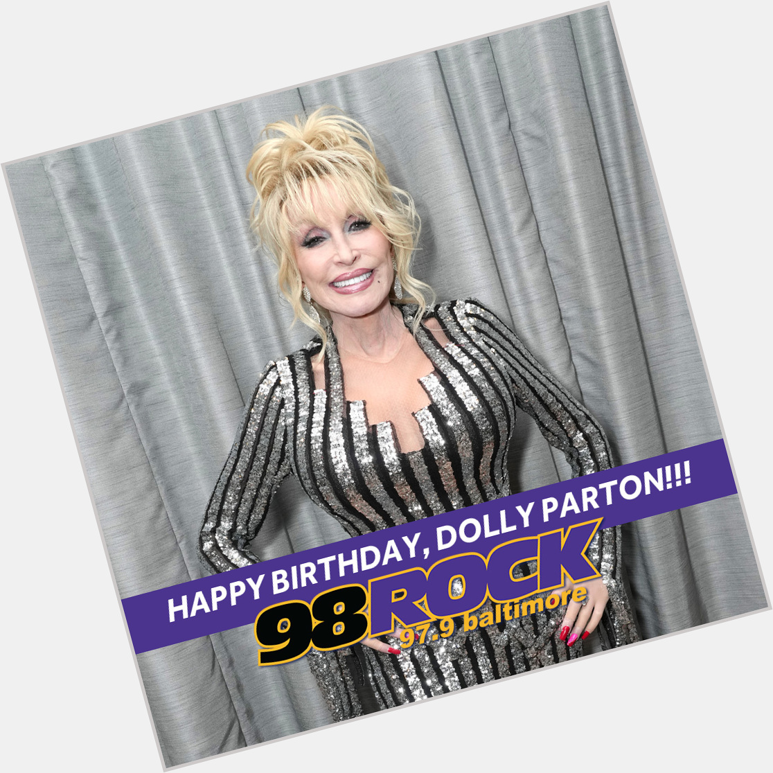 Happy Birthday to ROCK AND ROLL HALL OF FAMER Dolly Parton! Look, she\s in the hall, we have to report on it! 