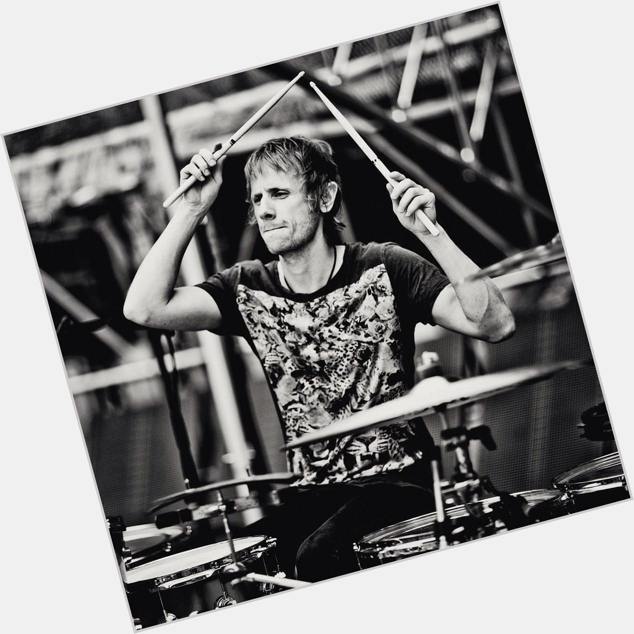 Happy bday Dominic Howard, 37 years today!! One of the best drummers there is!  