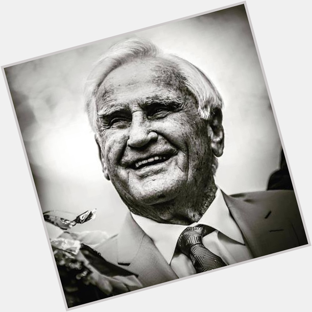 Happy birthday to the winningest coach in history, Don Shula! 