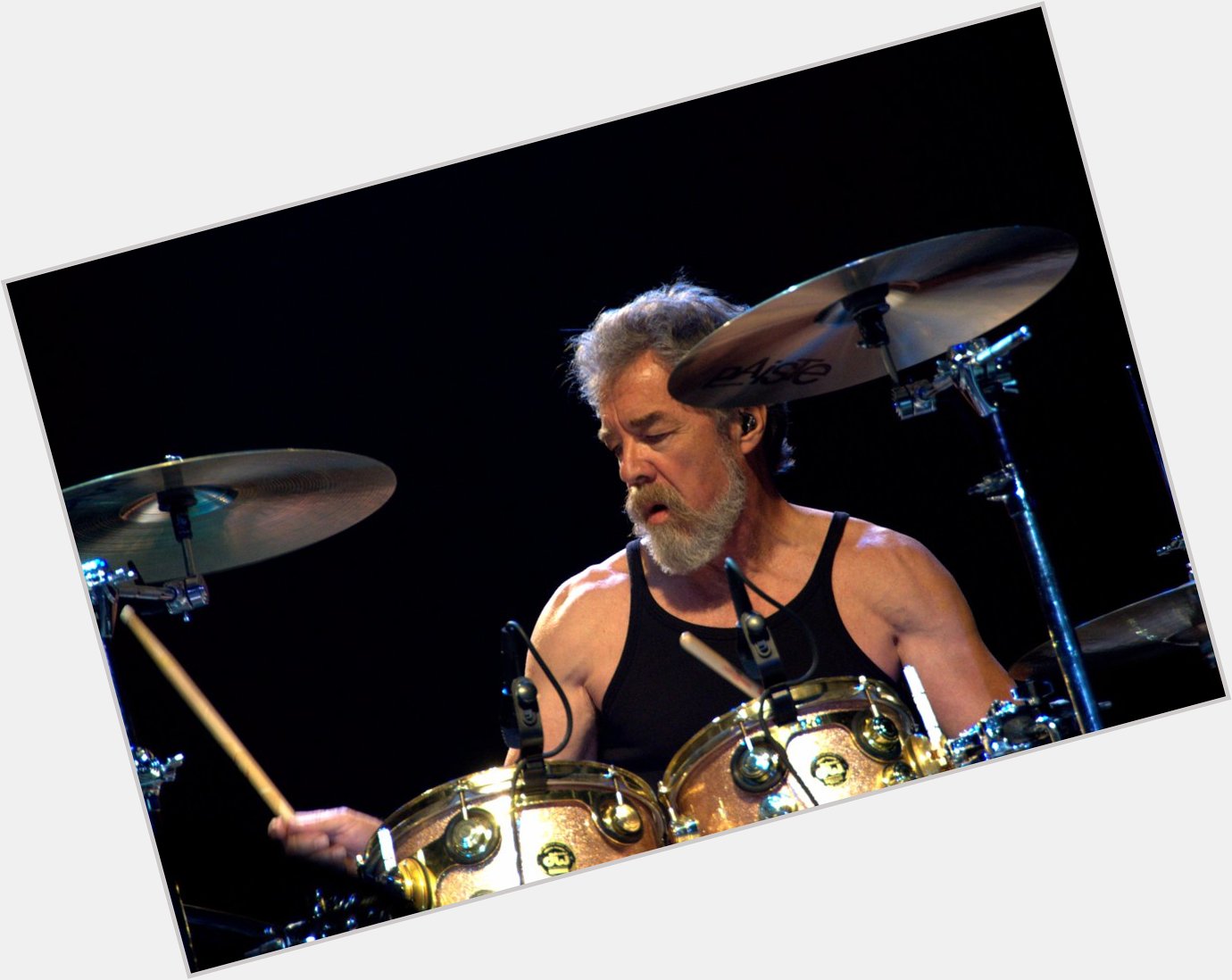April 24, 1945, Happy Birthday
Doug Clifford
(Creedence Clearwater Revival,The Don Harrison Band) 