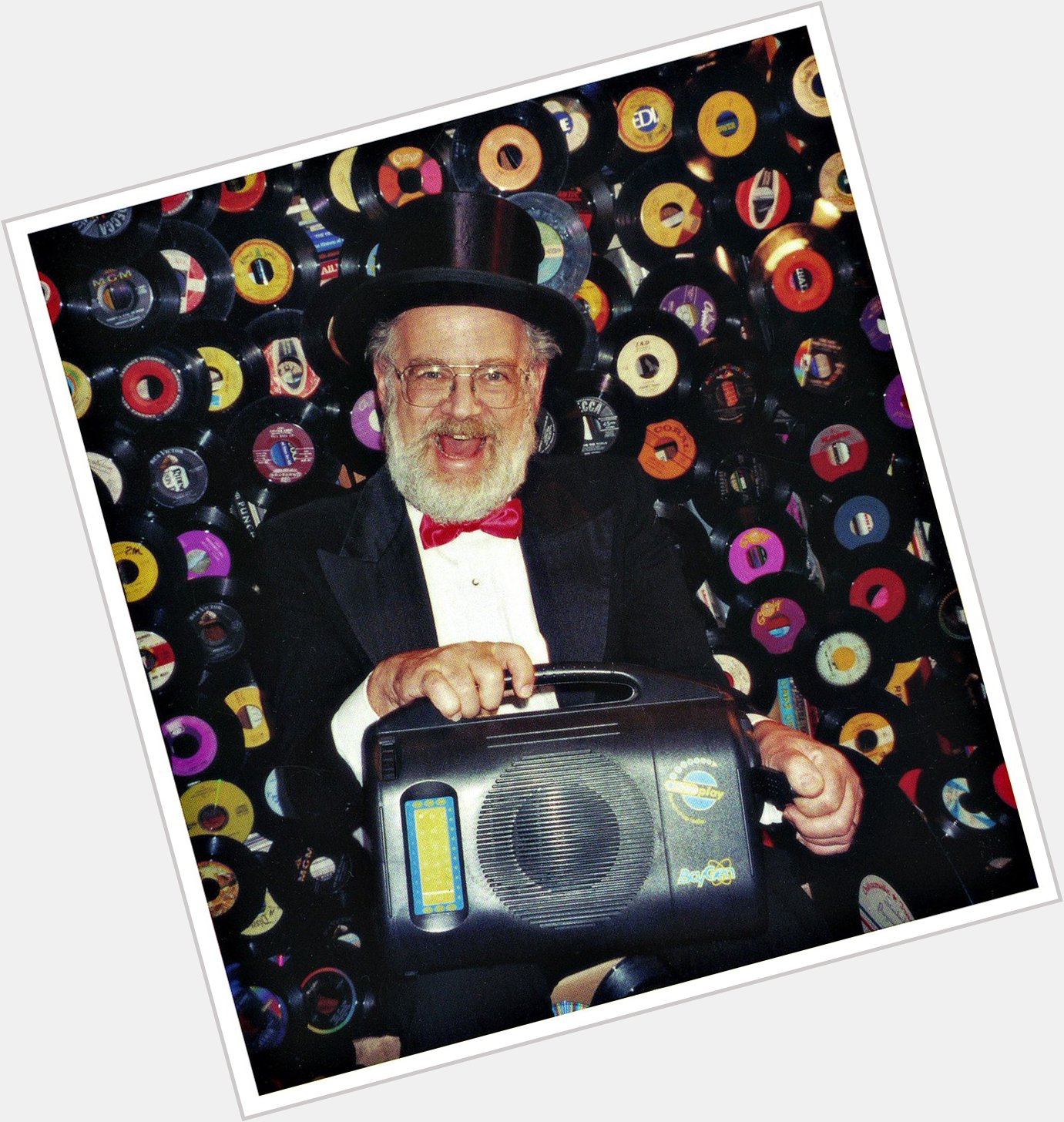HAPPY 80th BIRTHDAY
TO ONE OF MY HEROES 
Dr. Demento !!  