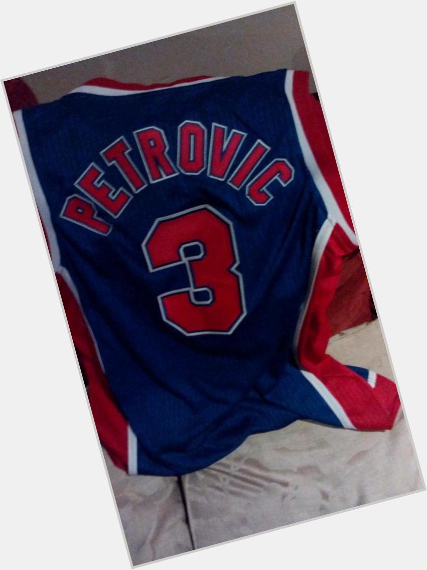 Happy birthday Drazen Petrovic who would have been 50 today. R.I.P. 