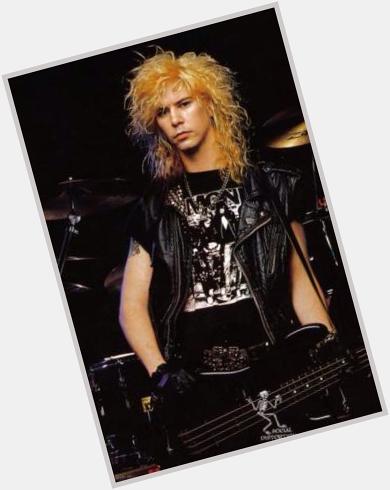 Happy Birthday Duff McKagan
born 1964.2.5 