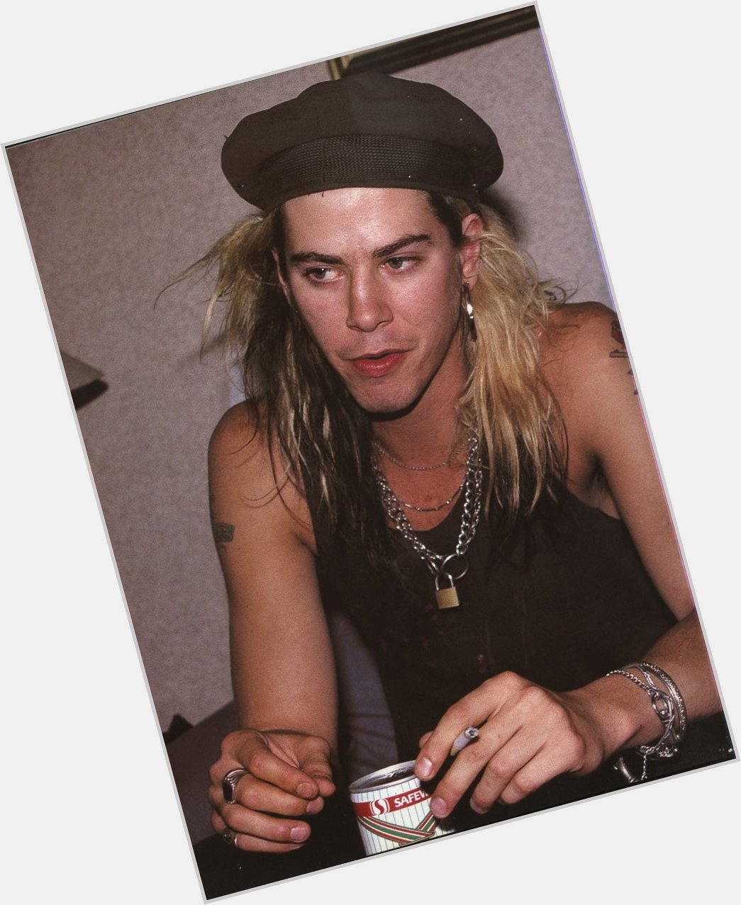 Remessageed Rock Pictures ( Happy birthday Duff McKagan!!  