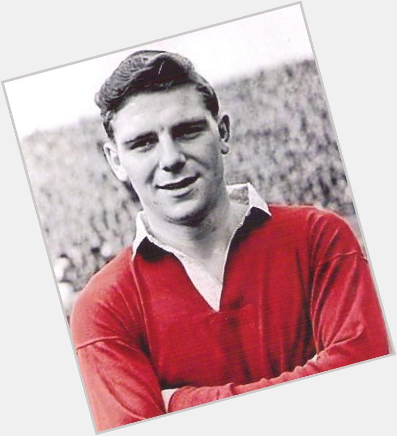Happy Birthday to one of Uniteds best and brightest, Duncan Edwards.

Big Dunc was taken way too soon. RIP, Legend. 