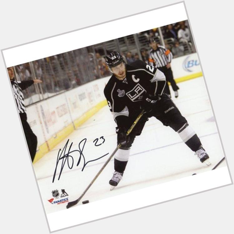 Happy 30th Birthday to RW Brown is a 2x Stanley Cup Champion -> 