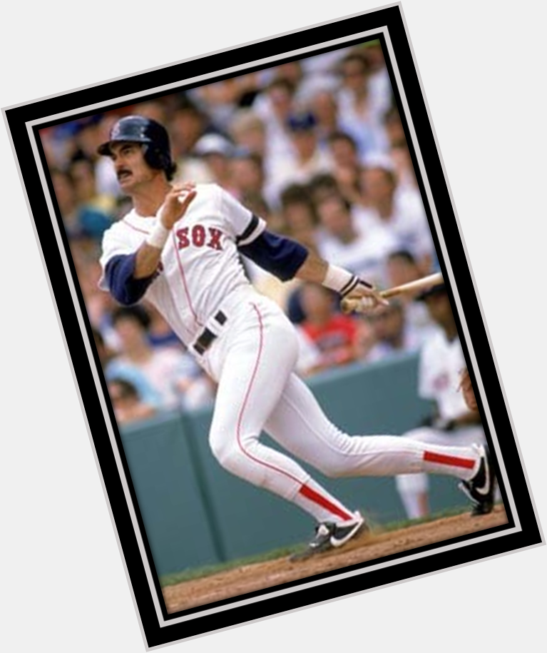 We wish former outfielder and eight-time Gold Glove Award winner Dwight Evans a happy birthday! 