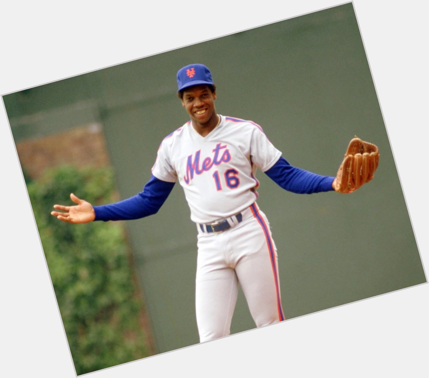Happy 57th birthday to Dwight Gooden. He was the best pitcher in baseball when he was just 20 years old. 