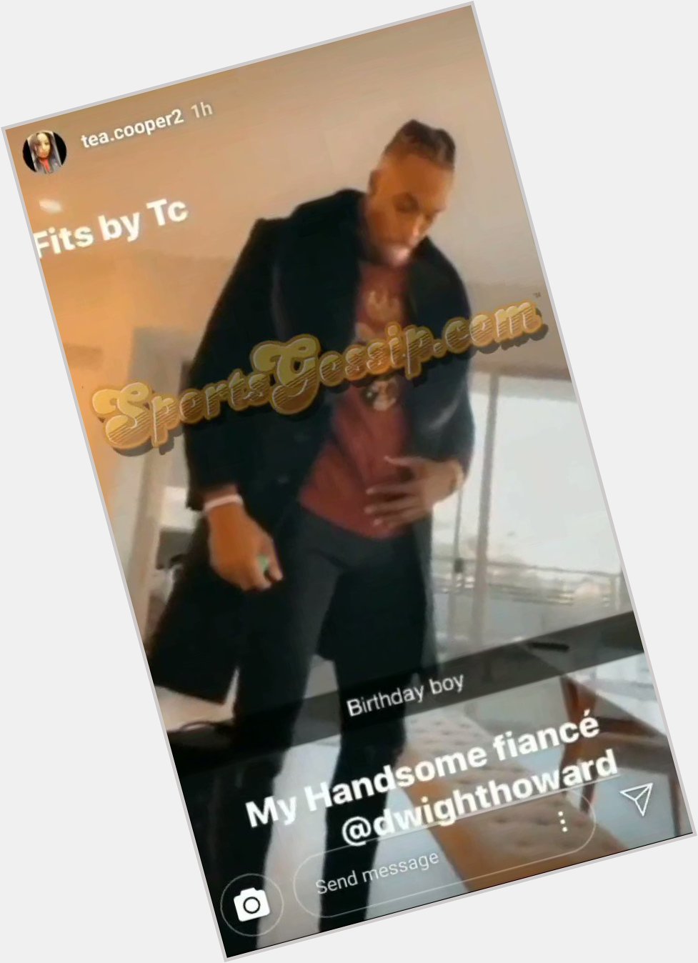 Dwight Howard gets dressed by his fiancee 