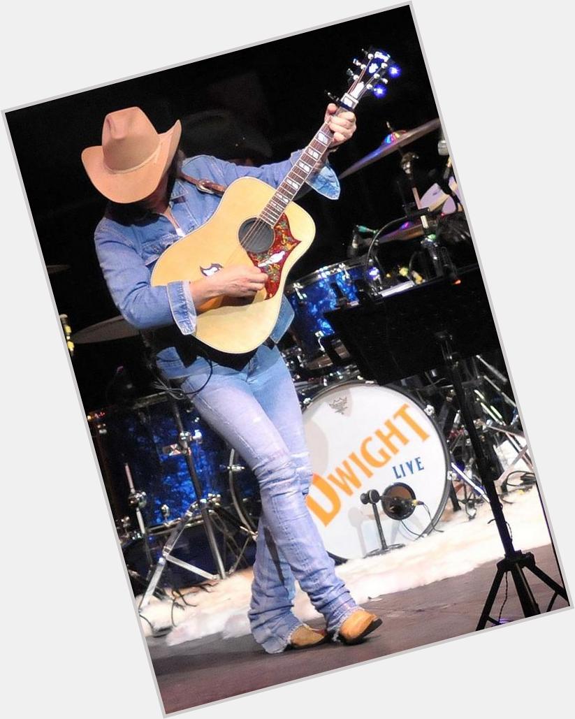 Happy 58th birthday to country music legend Dwight Yoakam,  "Crazy Little Thing Called Love" 