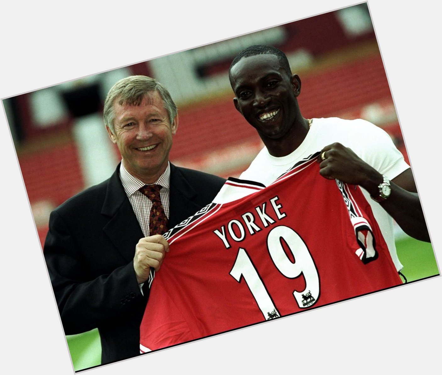 Happy birthday to Dwight Yorke who\s 50 today Such a key strike partner to Cole  
