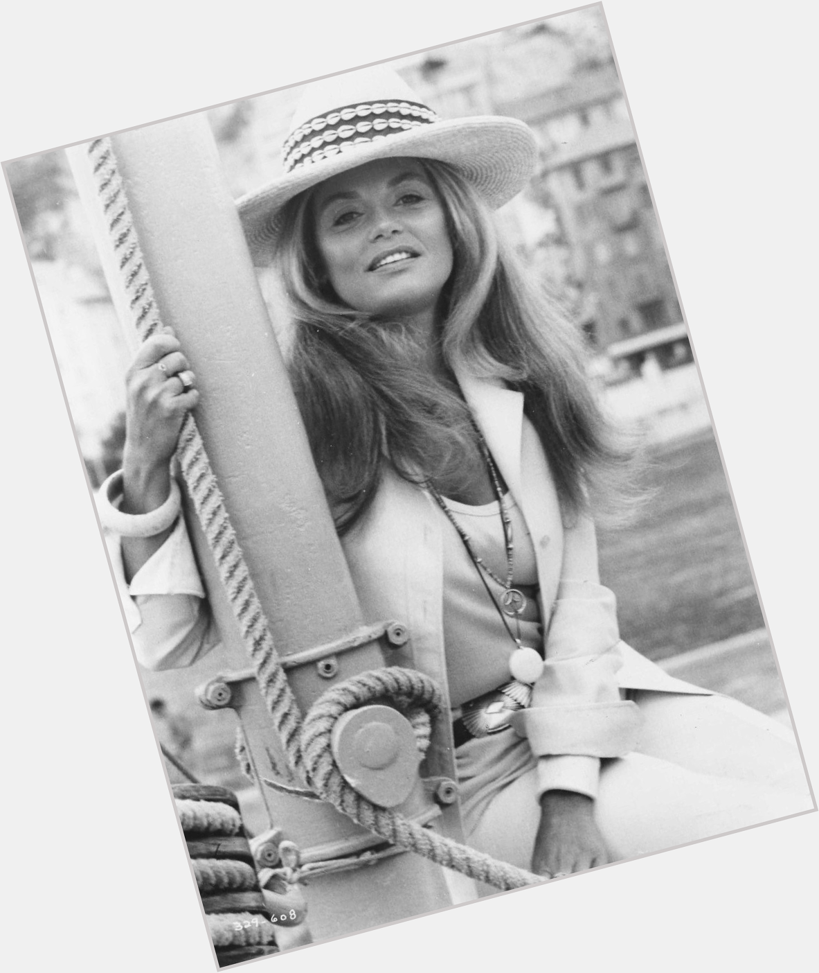  January 4, 1937. Happy 86th Birthday to Dyan Cannon. 