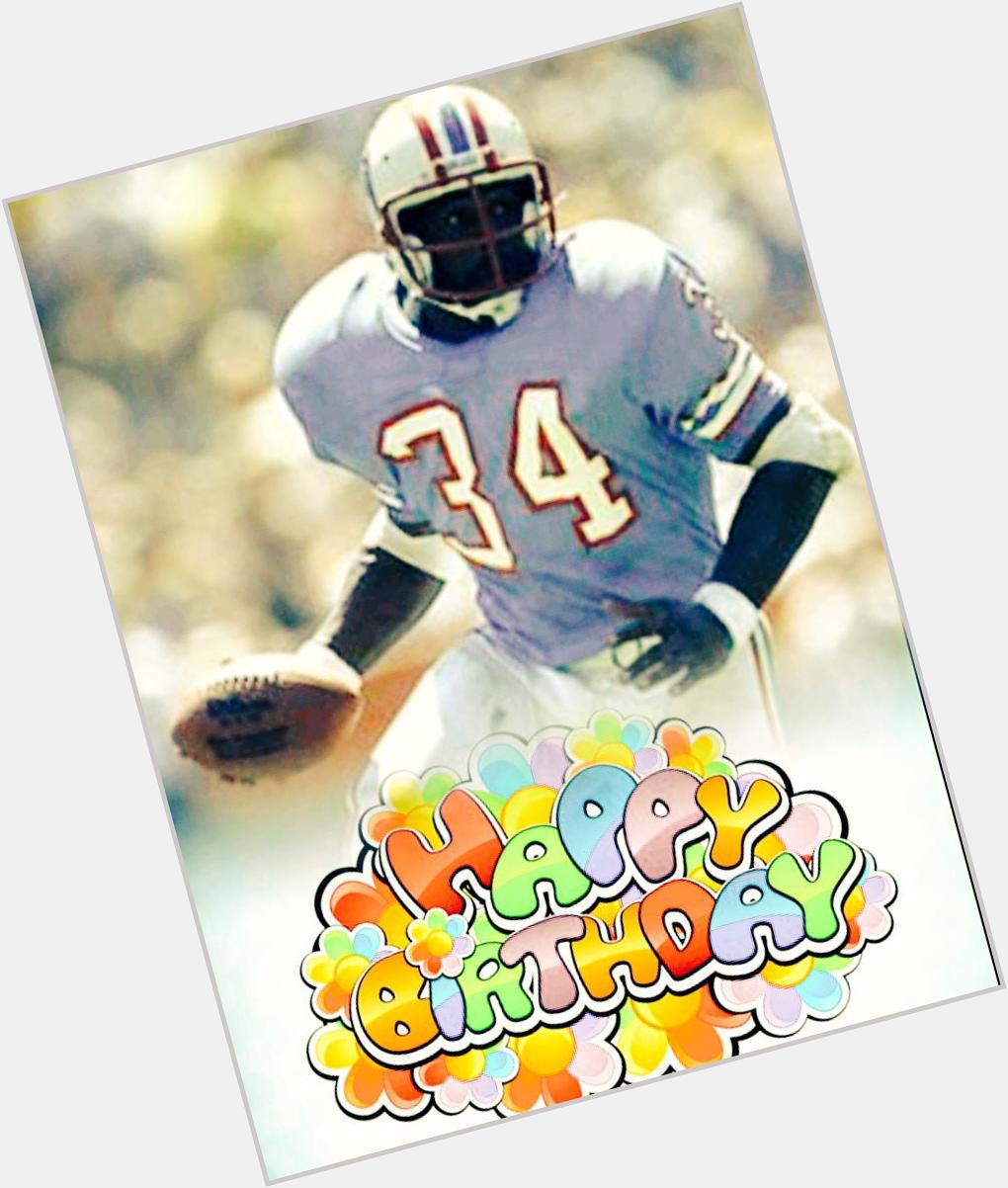 Happy Birthday to one of the best ever,  Earl Campbell! Over his career Earl racked in 9,407 yards and 74 TDs! 