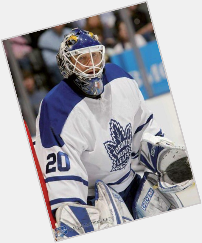 Happy 55th birthday to former goalie Ed Belfour! | 