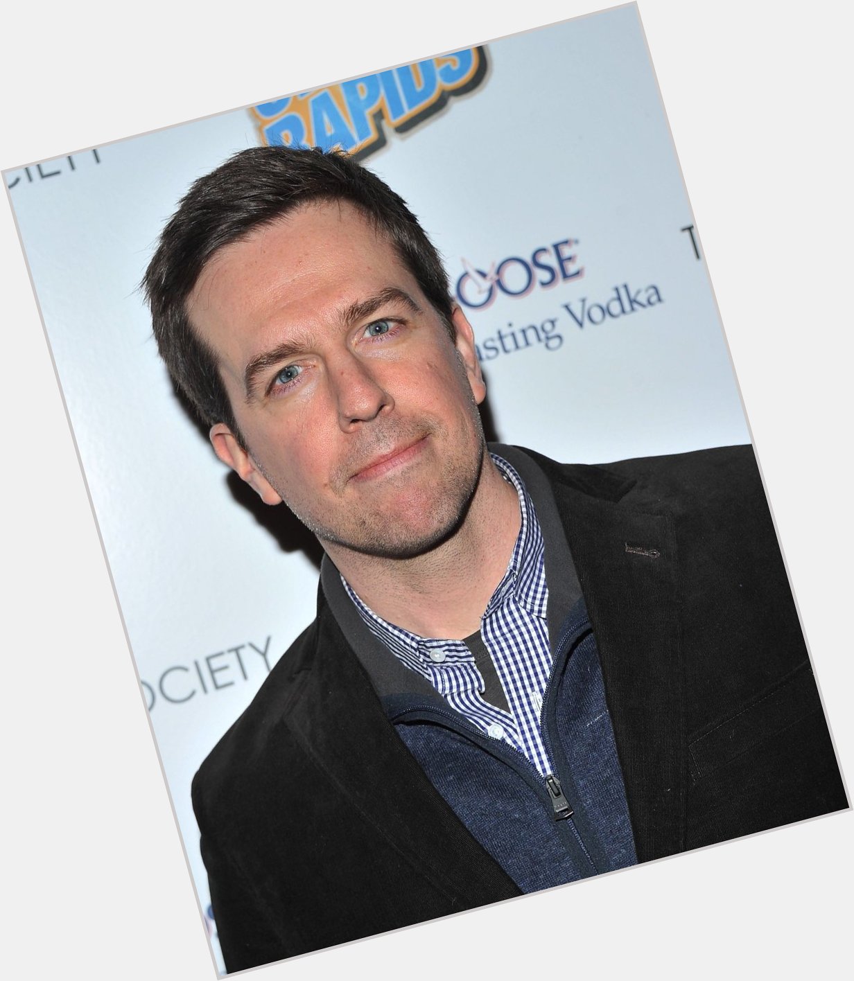 Happy Birthday to Ed Helms! 

What s the first thing that comes to mind when you see his picture? 