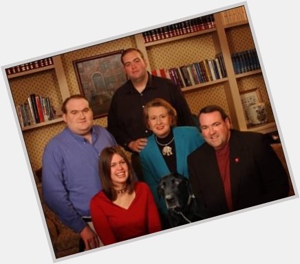  Happy Birthday Ed! Enjoy this weird picture of the Huckabee family! 