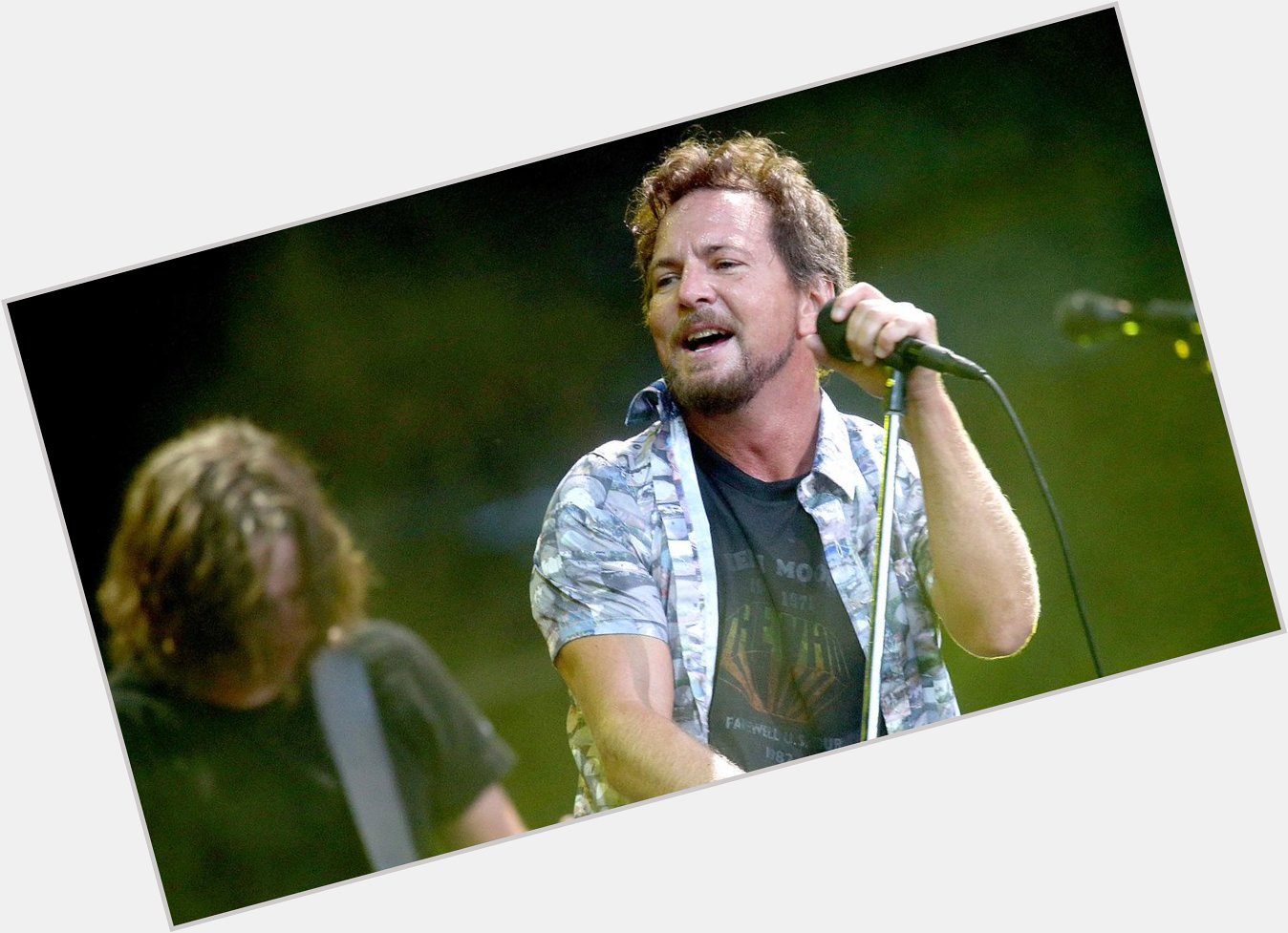 Happy 50th Birthday to Eddie Vedder! - 