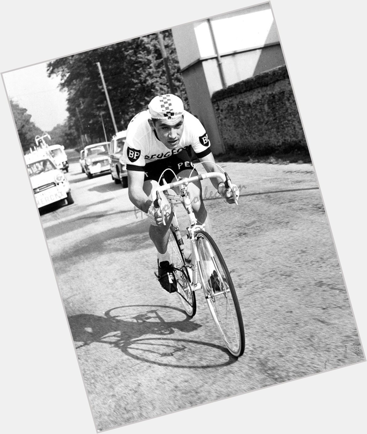 Happy 76th birthday to Eddy Merckx! 

Celebrate by revisiting his legendary 1972 season:  