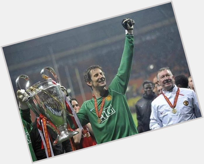 Happy Birthday Edwin Van Der Sar, one of United\s greatest ever keepers. 