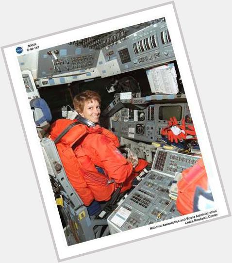 Happy birthday to Astronaut Eileen Collins! She was the 1st female Pilot and 1st female Commander of a Space Shuttle. 