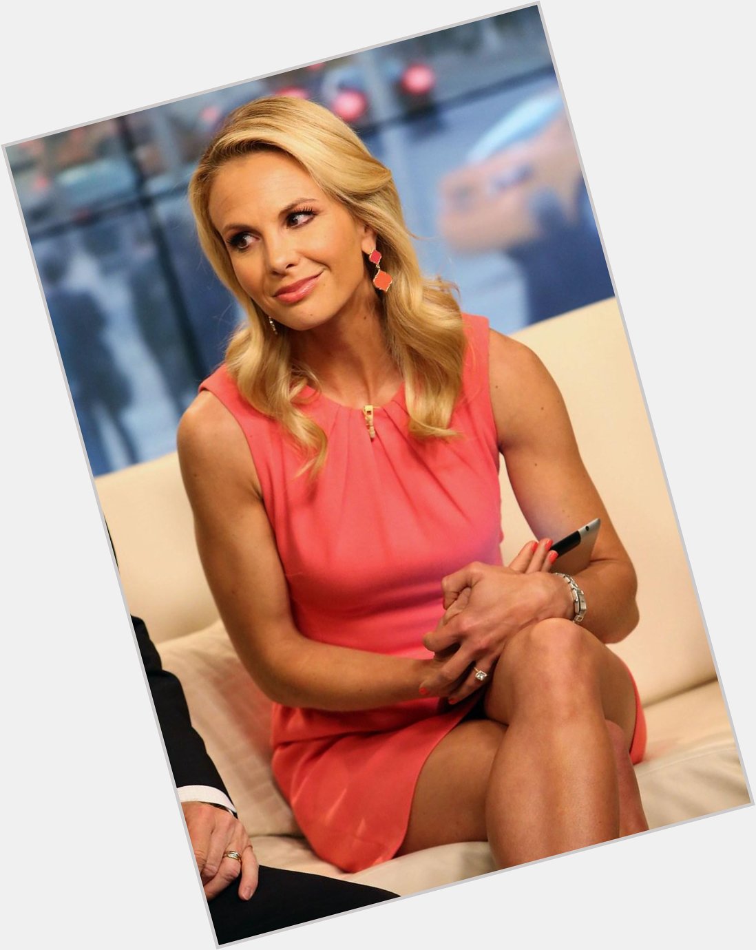 Elisabeth Hasselbeck, TV host  (and \"HOT FOX\" ) is 38 years old today HAPPY BIRTHDAY 