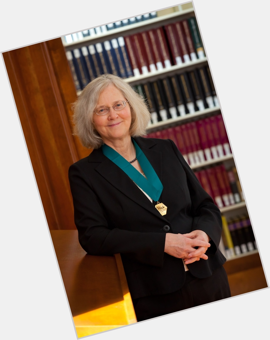        Profesor
      Elizabeth Blackburn,
                             happy birthday!

. 