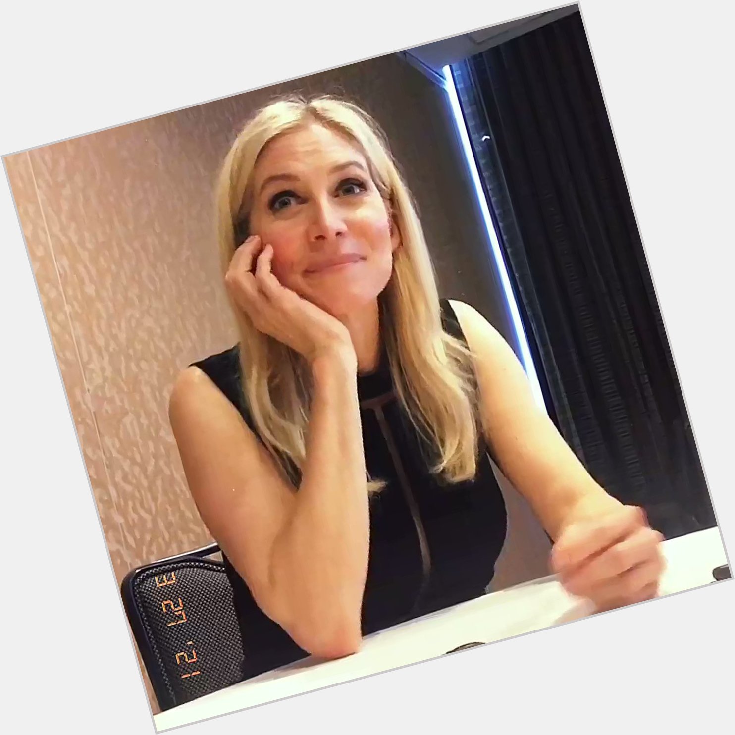Happy birthday to Elizabeth Mitchell->  the cutest human being to walk this earth!   